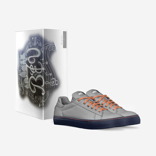 International Bev Shoes (Silver)